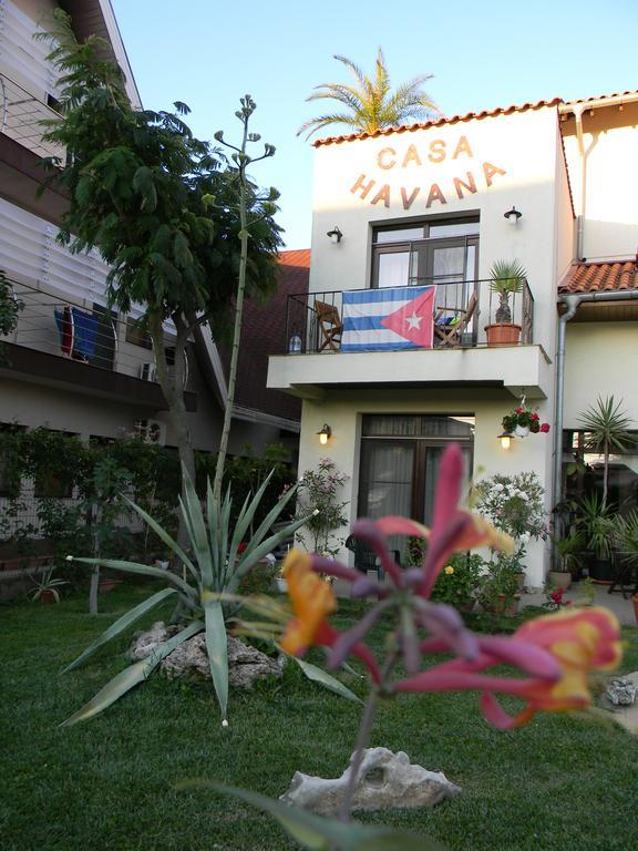 Casa Havana (Adults Only) Костинещи Екстериор снимка